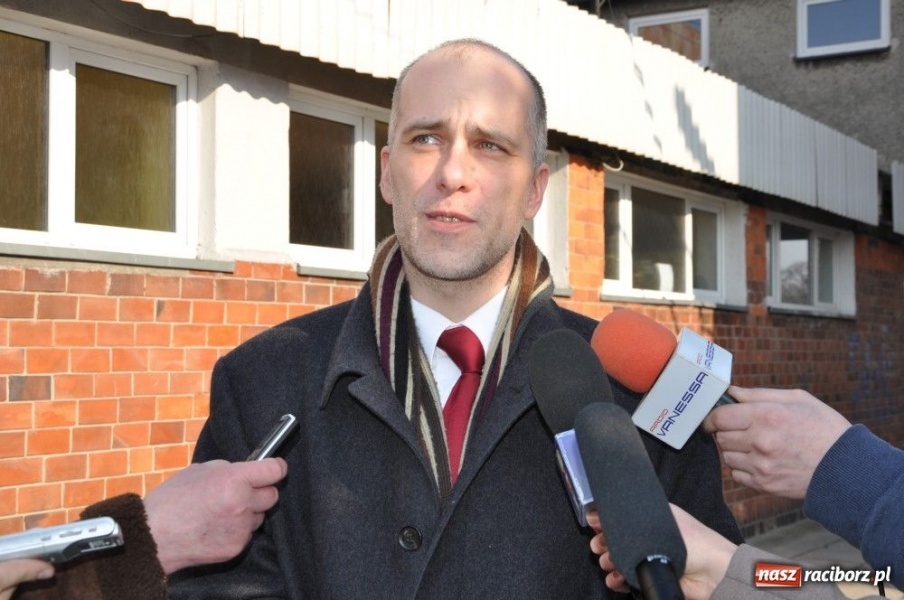Zdjęcie w galerii na portalu naszraciborz.pl: Przejęliśmy SMS, mamy trupa w szafie... wiadomości z regionu