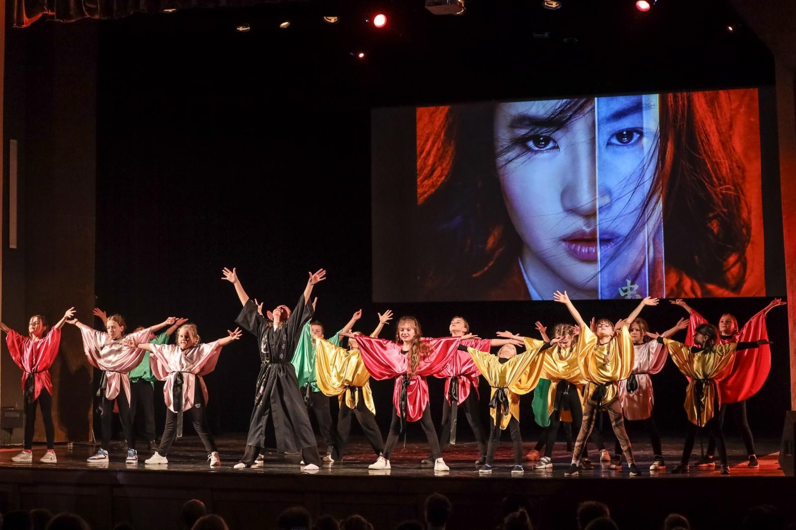 Zdjęcie w galerii na portalu naszraciborz.pl: Sukces disney’owskiego widowiska Skazy wiadomości z regionu