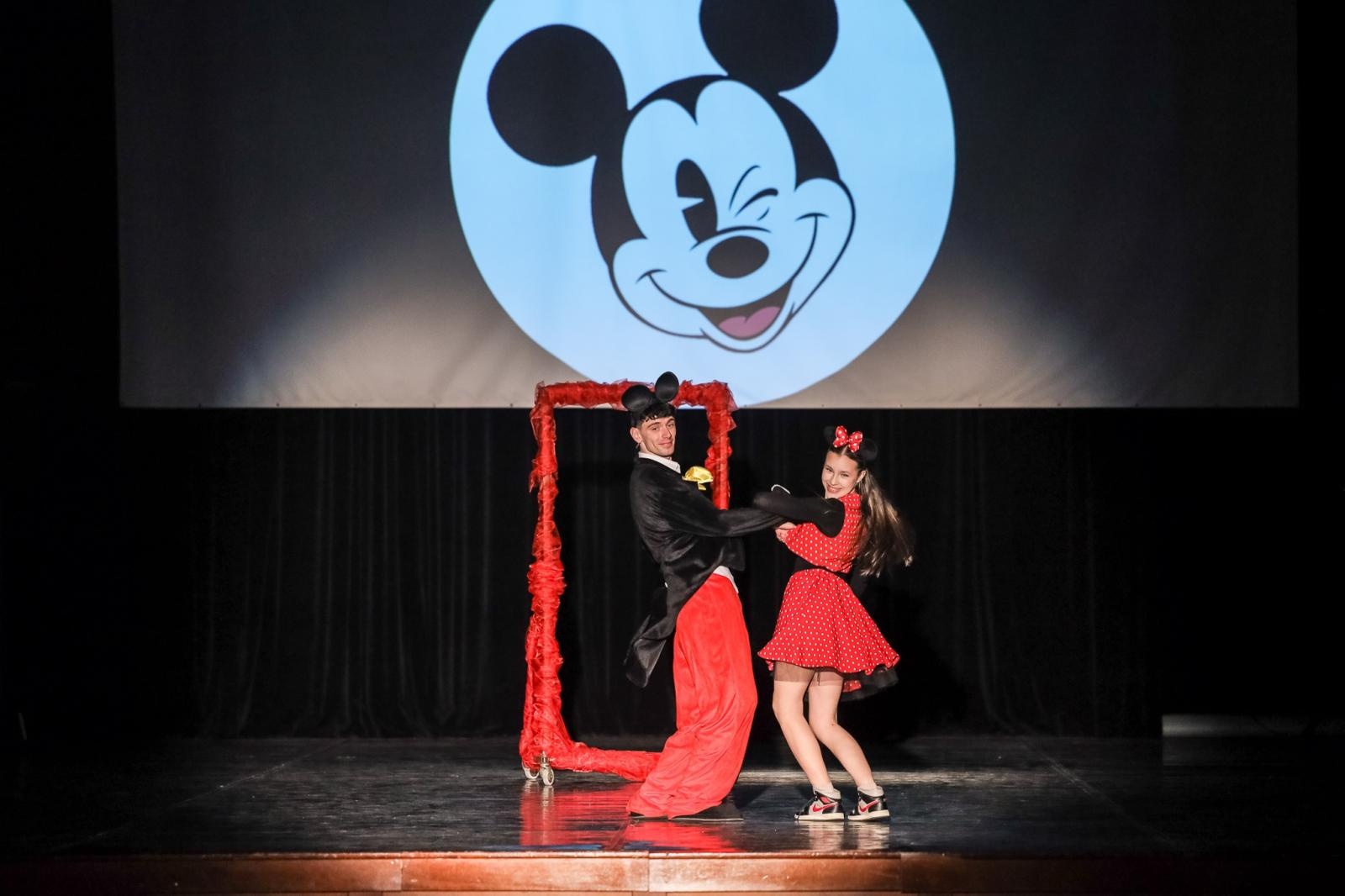 Zdjęcie w galerii na portalu naszraciborz.pl: Sukces disney’owskiego widowiska Skazy wiadomości z regionu