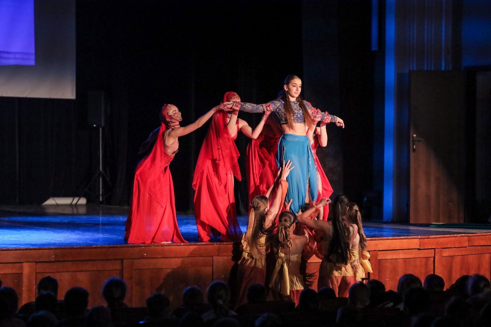 Zdjęcie w galerii na portalu naszraciborz.pl: Sukces disney’owskiego widowiska Skazy wiadomości z regionu