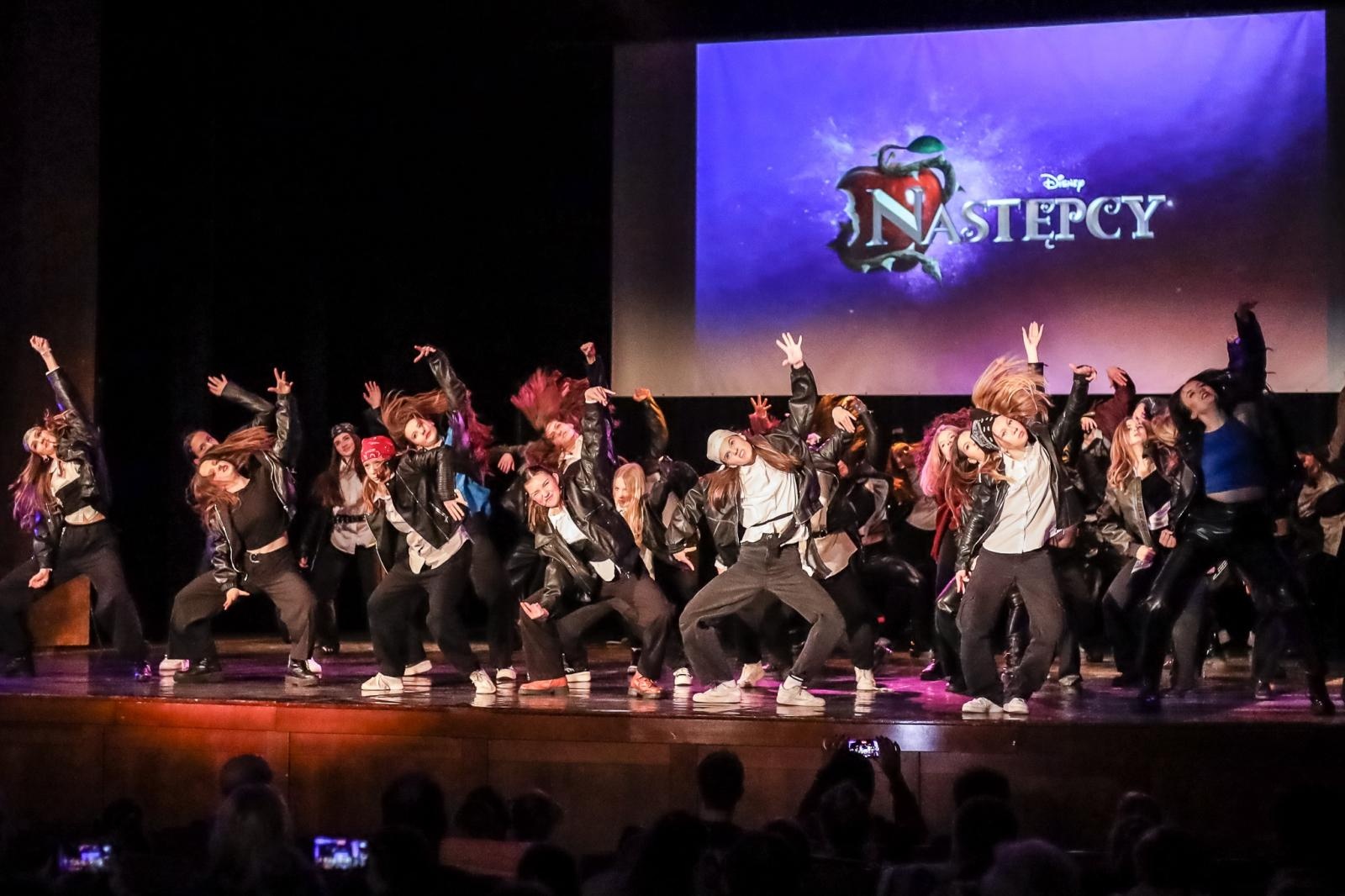 Zdjęcie w galerii na portalu naszraciborz.pl: Sukces disney’owskiego widowiska Skazy wiadomości z regionu