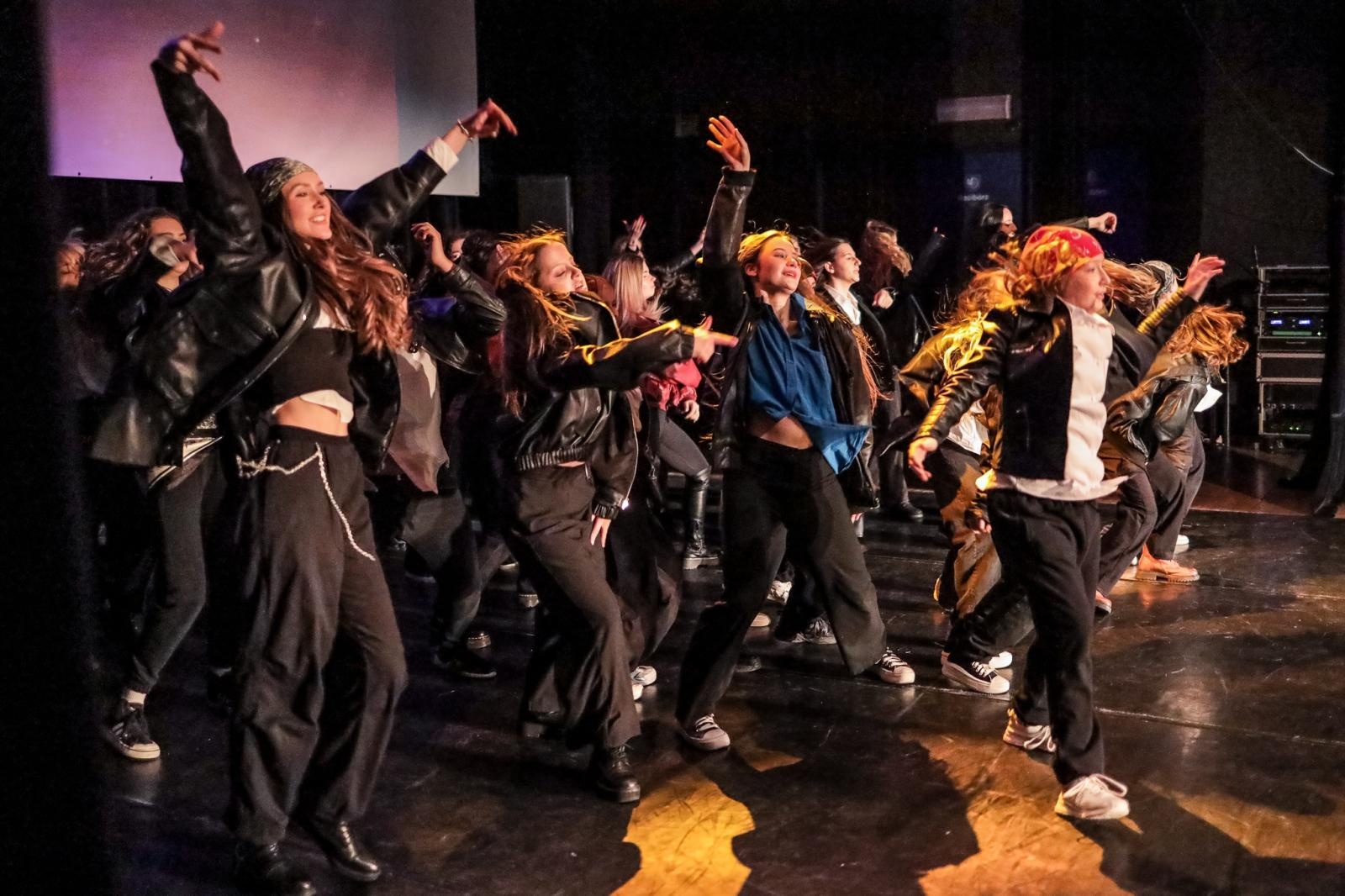 Zdjęcie w galerii na portalu naszraciborz.pl: Sukces disney’owskiego widowiska Skazy wiadomości z regionu