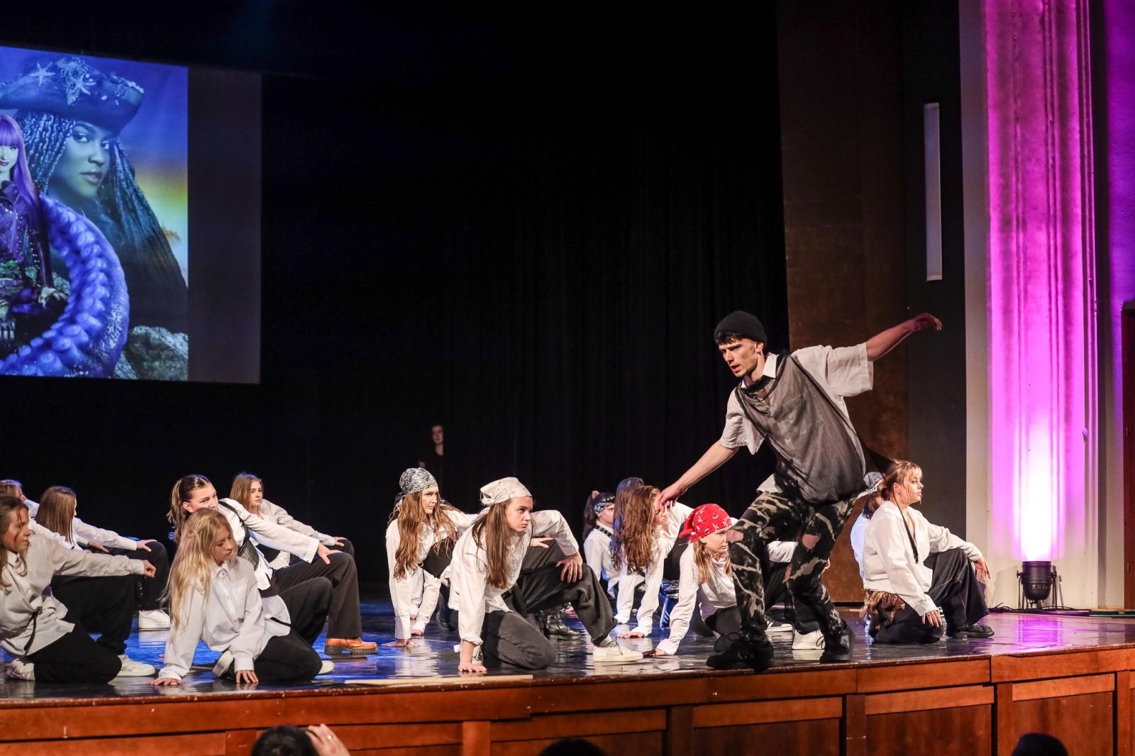 Zdjęcie w galerii na portalu naszraciborz.pl: Sukces disney’owskiego widowiska Skazy wiadomości z regionu