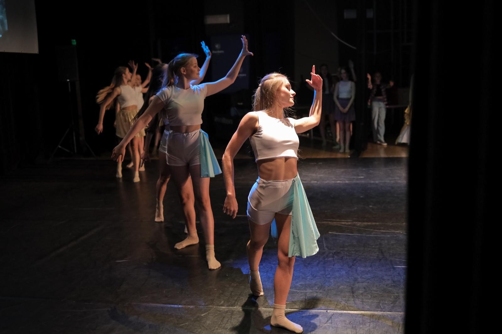 Zdjęcie w galerii na portalu naszraciborz.pl: Sukces disney’owskiego widowiska Skazy wiadomości z regionu