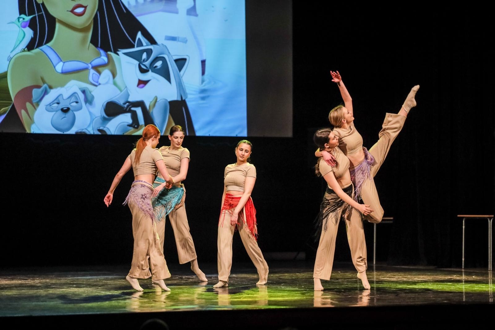 Zdjęcie w galerii na portalu naszraciborz.pl: Sukces disney’owskiego widowiska Skazy wiadomości z regionu