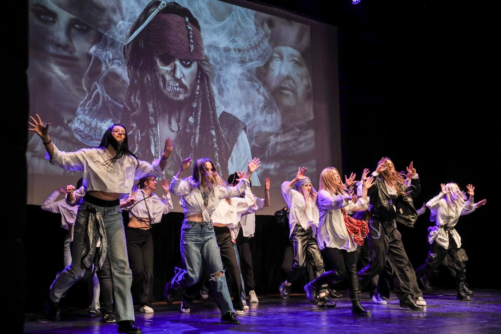 Zdjęcie w galerii na portalu naszraciborz.pl: Sukces disney’owskiego widowiska Skazy wiadomości z regionu