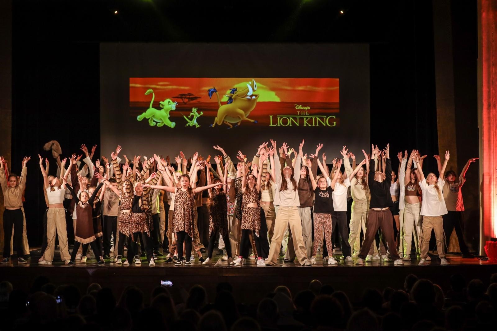 Zdjęcie w galerii na portalu naszraciborz.pl: Sukces disney’owskiego widowiska Skazy wiadomości z regionu