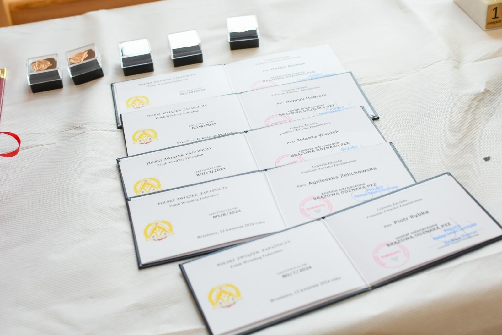 Zdjęcie w galerii na portalu naszraciborz.pl: Mistrzostwa Polski w zapasach kobiet w Rudniku. Świerczewska ze złotem, Michniewicz ze srebrem wiadomości z regionu