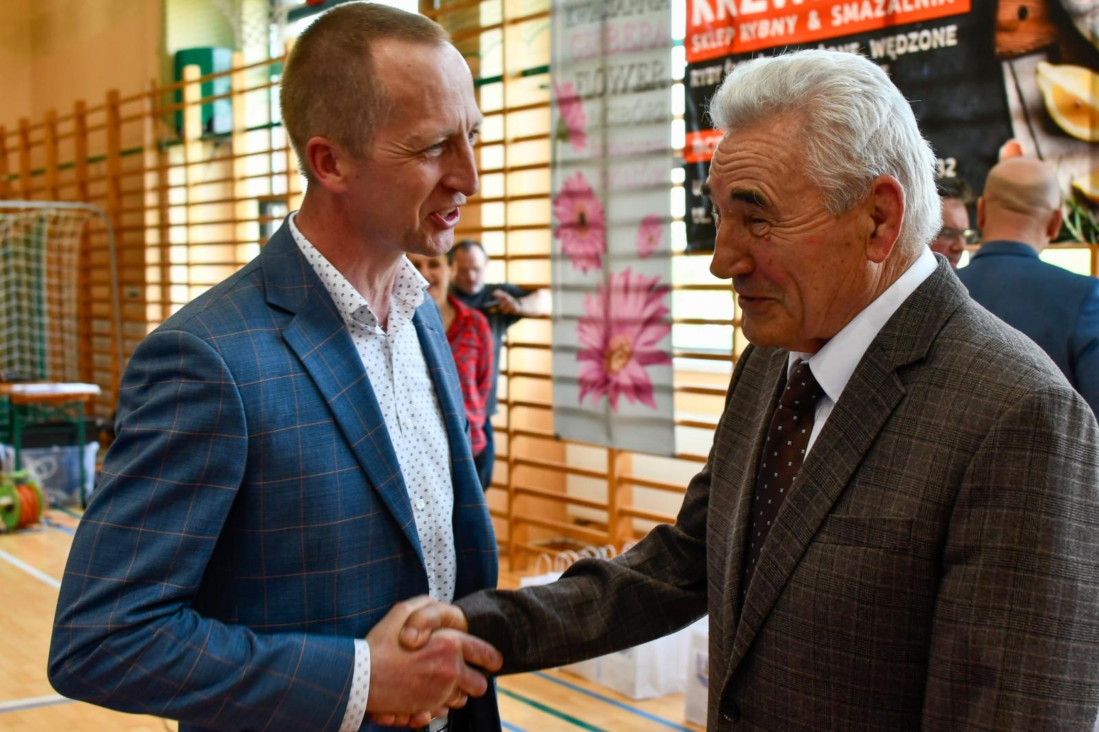 Zdjęcie w galerii na portalu naszraciborz.pl: Mistrzostwa Polski w zapasach kobiet w Rudniku. Świerczewska ze złotem, Michniewicz ze srebrem wiadomości z regionu