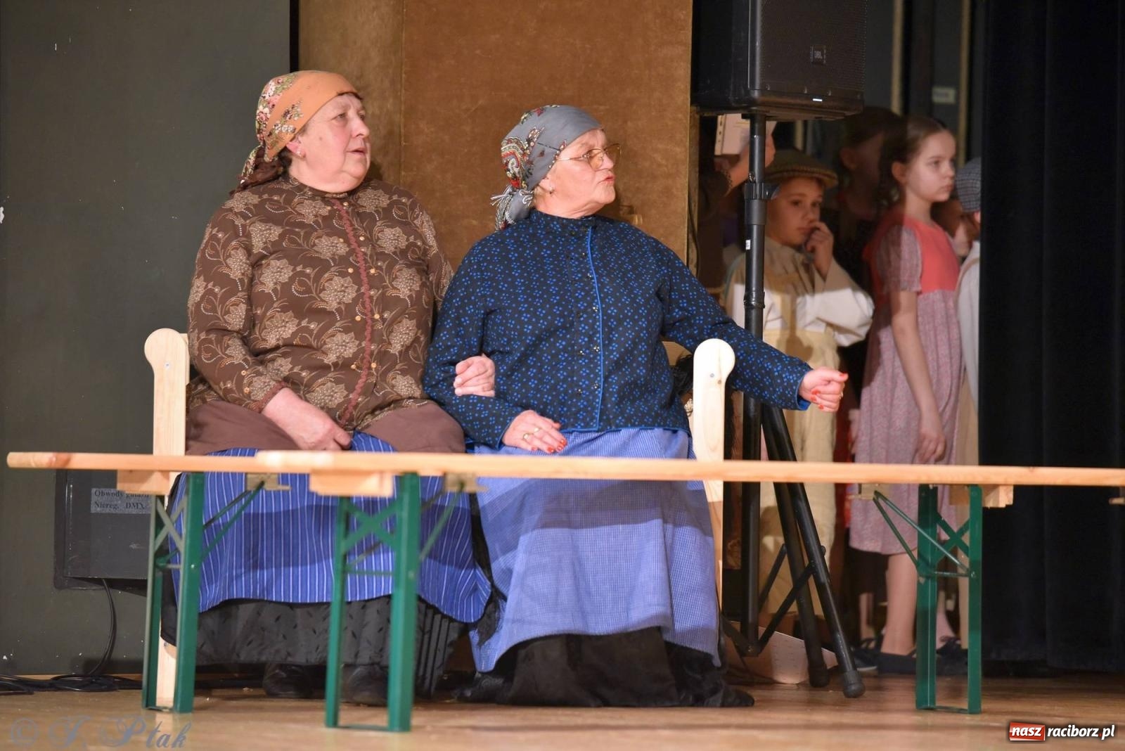 Zdjęcie w galerii na portalu naszraciborz.pl: Źródło wystawiło w RCK Wesele śląskie. Piękne widowisko pełne folkloru [FOTO i WIDEO] wiadomości z regionu