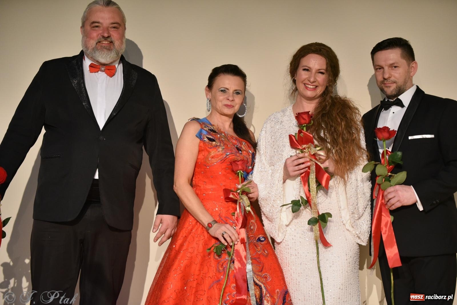 Zdjęcie w galerii na portalu naszraciborz.pl: Zaczarowany świat opery na zamkowej scenie [FOTO i WIDEO] wiadomości z regionu