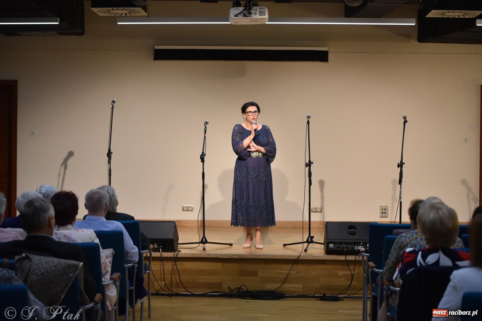 Zdjęcie w galerii na portalu naszraciborz.pl: Zaczarowany świat opery na zamkowej scenie [FOTO i WIDEO] wiadomości z regionu