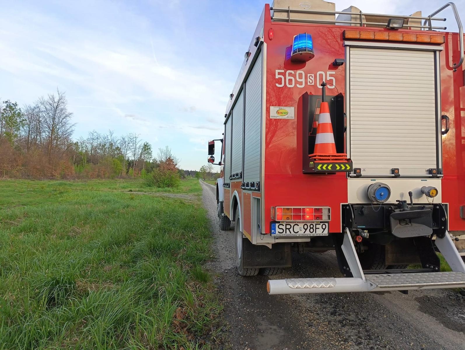 Zdjęcie w galerii na portalu naszraciborz.pl: Pożar młodnika w Kuźni Raciborskiej [FOTO] wiadomości z regionu
