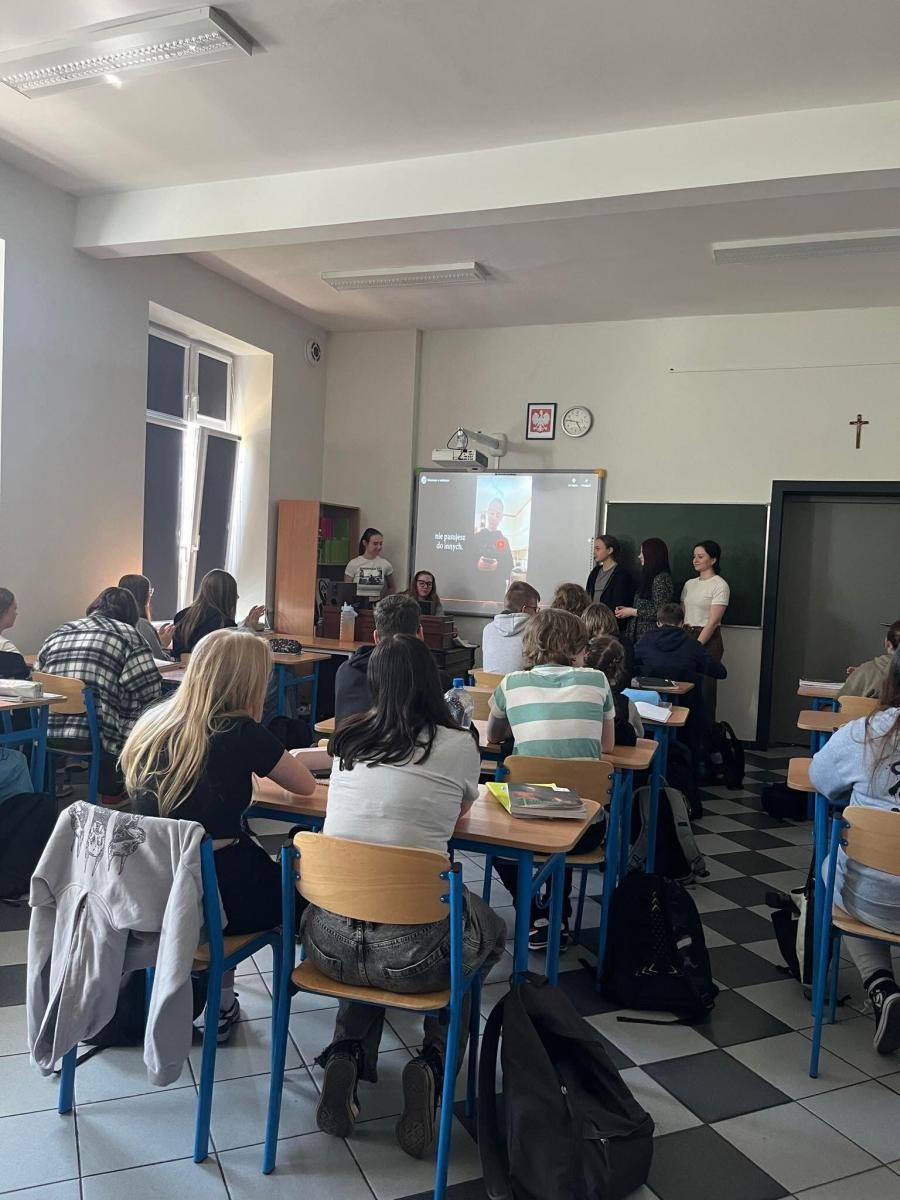 Zdjęcie w galerii na portalu naszraciborz.pl: Projekt Maximum w minimum w DLO wiadomości z regionu