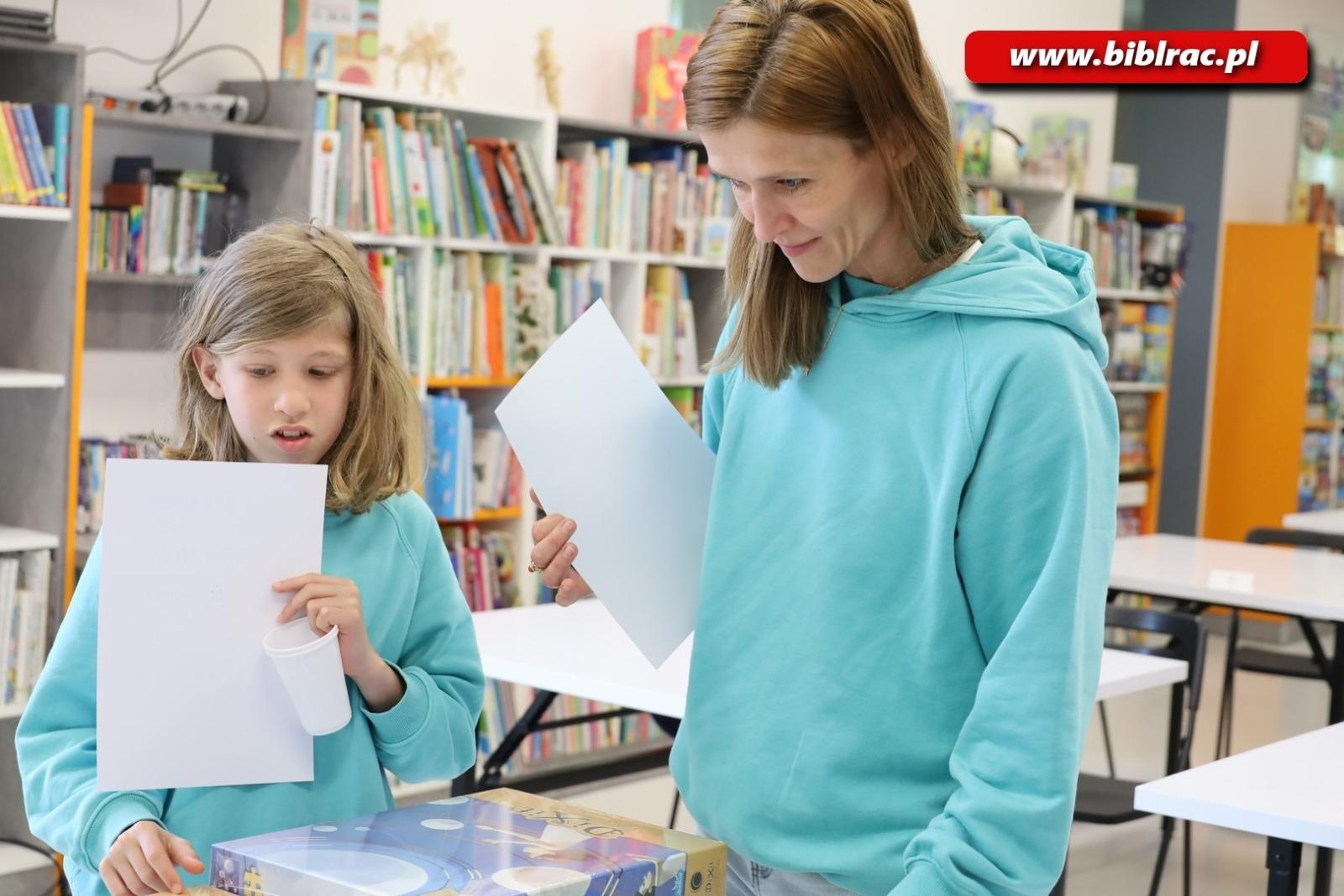 Zdjęcie w galerii na portalu naszraciborz.pl: No bo co w końcu, kurczę blade! Za nami rodzinny konkurs wiedzy Przygody Mikołajka wiadomości z regionu