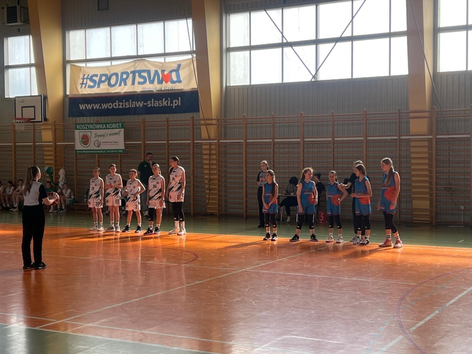 Zdjęcie w galerii na portalu naszraciborz.pl: Weekend pełen koszykarskich emocji wiadomości z regionu