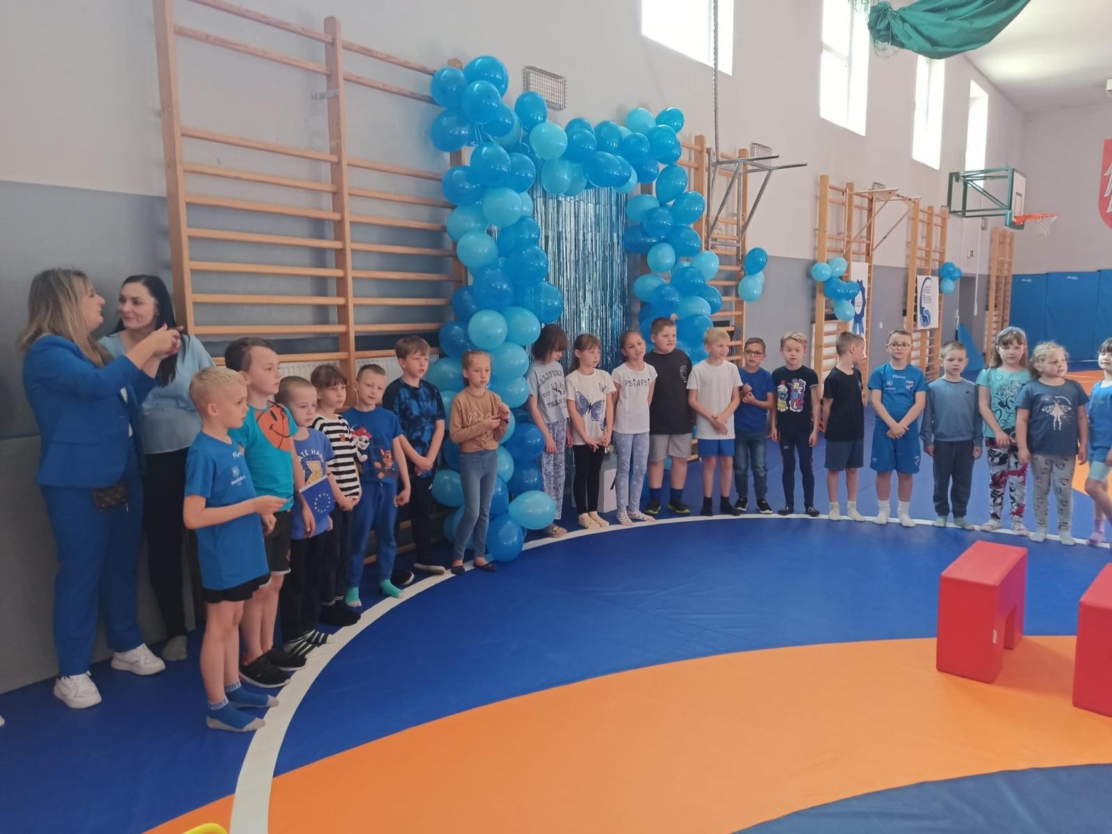 Zdjęcie w galerii na portalu naszraciborz.pl: Olimpiada w odcieniach błękitu w Słonecznej Krainie wiadomości z regionu