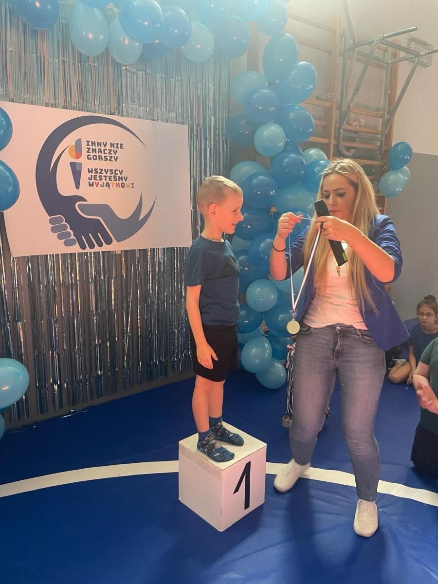 Zdjęcie w galerii na portalu naszraciborz.pl: Olimpiada w odcieniach błękitu w Słonecznej Krainie wiadomości z regionu