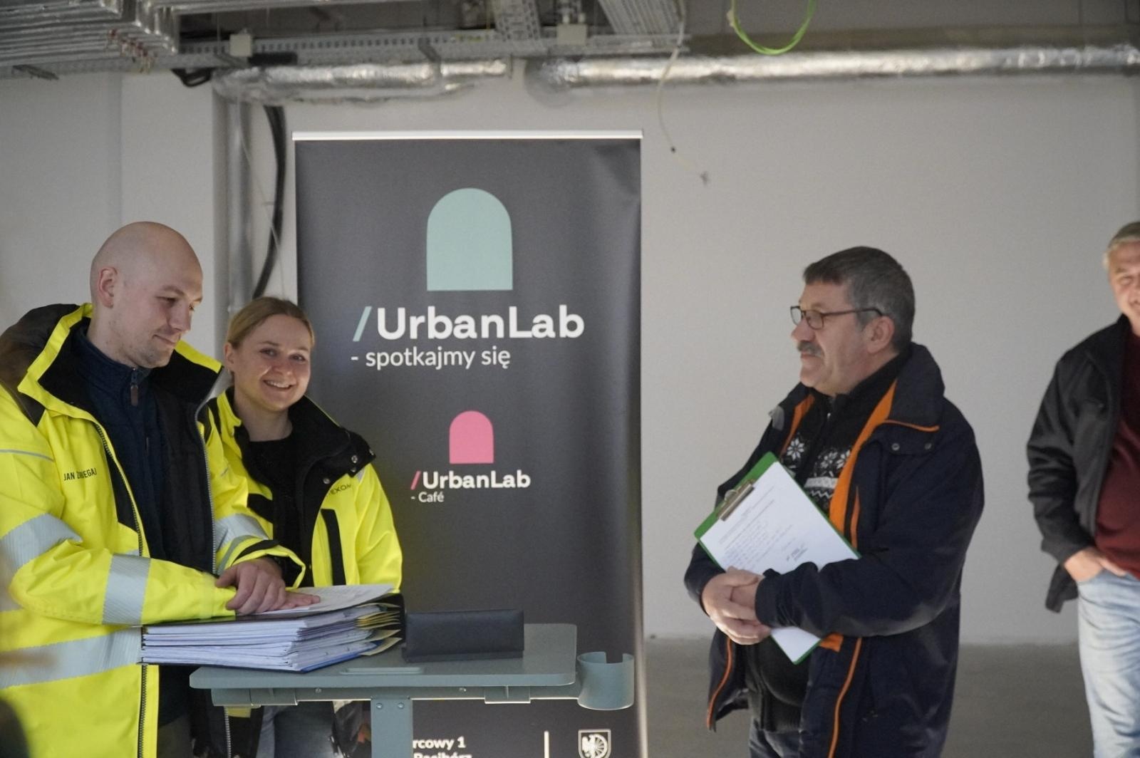 Zdjęcie w galerii na portalu naszraciborz.pl: Kolejna inwestycja w Raciborzu. Przekazano plac budowy [FOTO] wiadomości z regionu