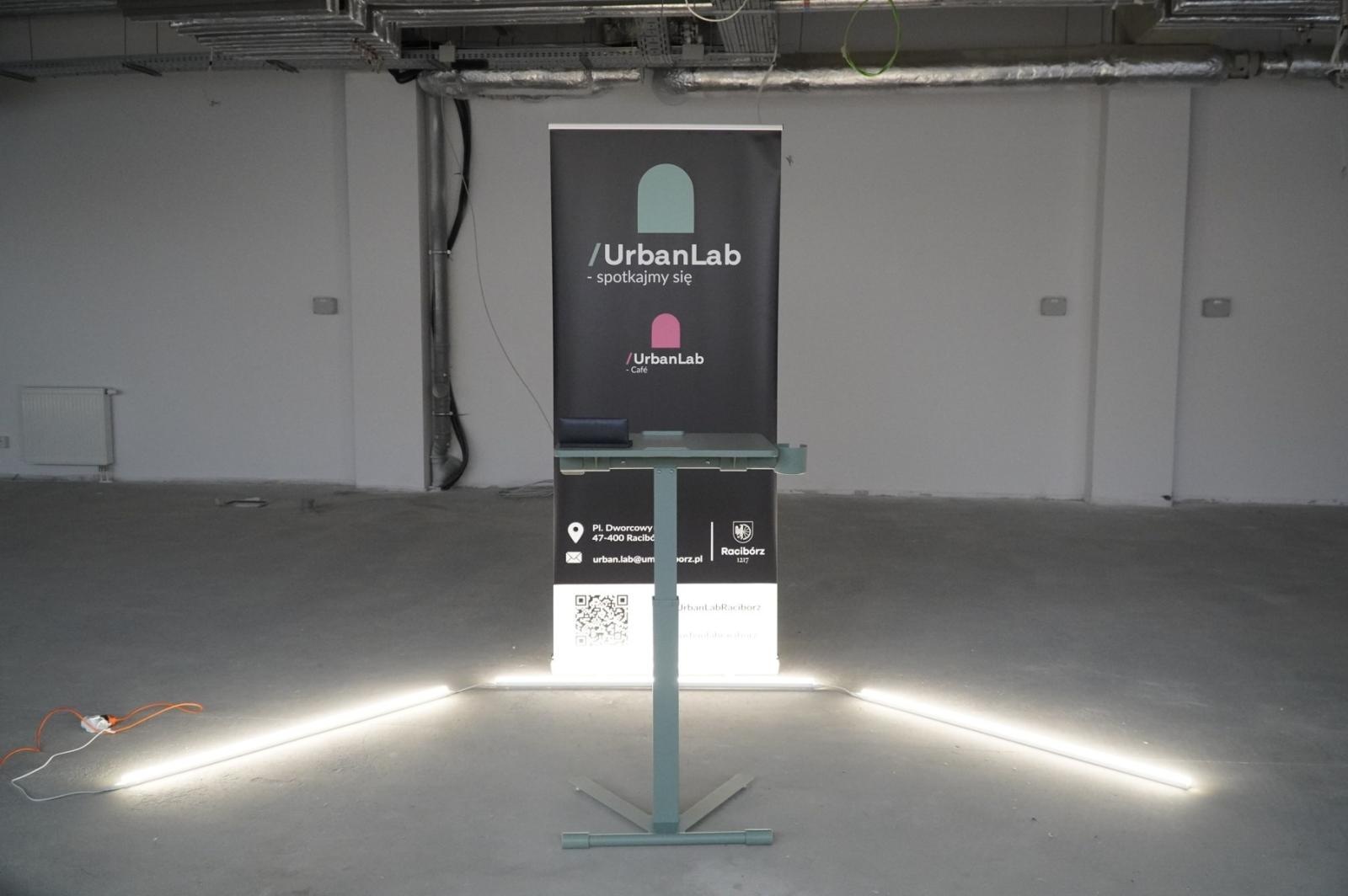 Zdjęcie w galerii na portalu naszraciborz.pl: Kolejna inwestycja w Raciborzu. Przekazano plac budowy [FOTO] wiadomości z regionu