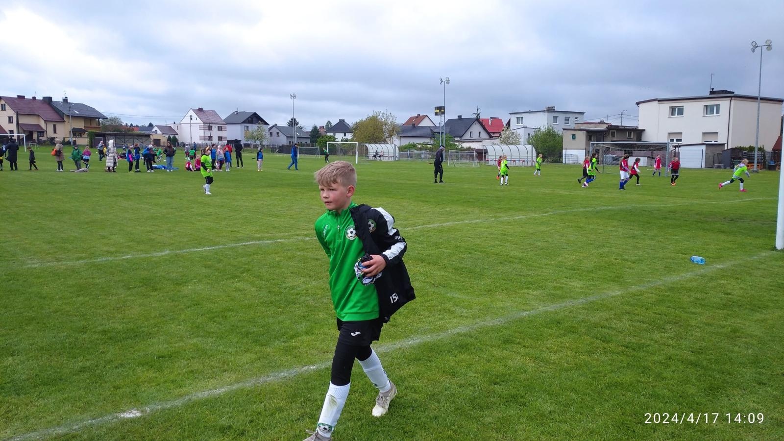 Zdjęcie w galerii na portalu naszraciborz.pl: Puchar Tymbarku. Drużyny z Tworkowa, Nędzy i Rudnika w finale wojewódzkim wiadomości z regionu