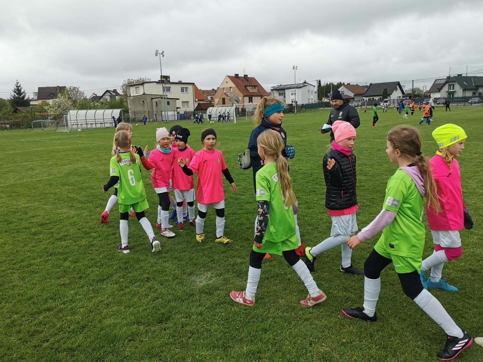 Zdjęcie w galerii na portalu naszraciborz.pl: Puchar Tymbarku. Drużyny z Tworkowa, Nędzy i Rudnika w finale wojewódzkim wiadomości z regionu