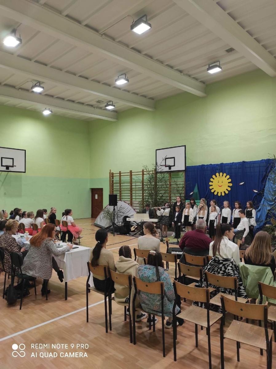 Zdjęcie w galerii na portalu naszraciborz.pl: IV edycja Powiatowego Festiwalu Piosenki Turystycznej, Harcerskiej i Patriotycznej za nami wiadomości z regionu