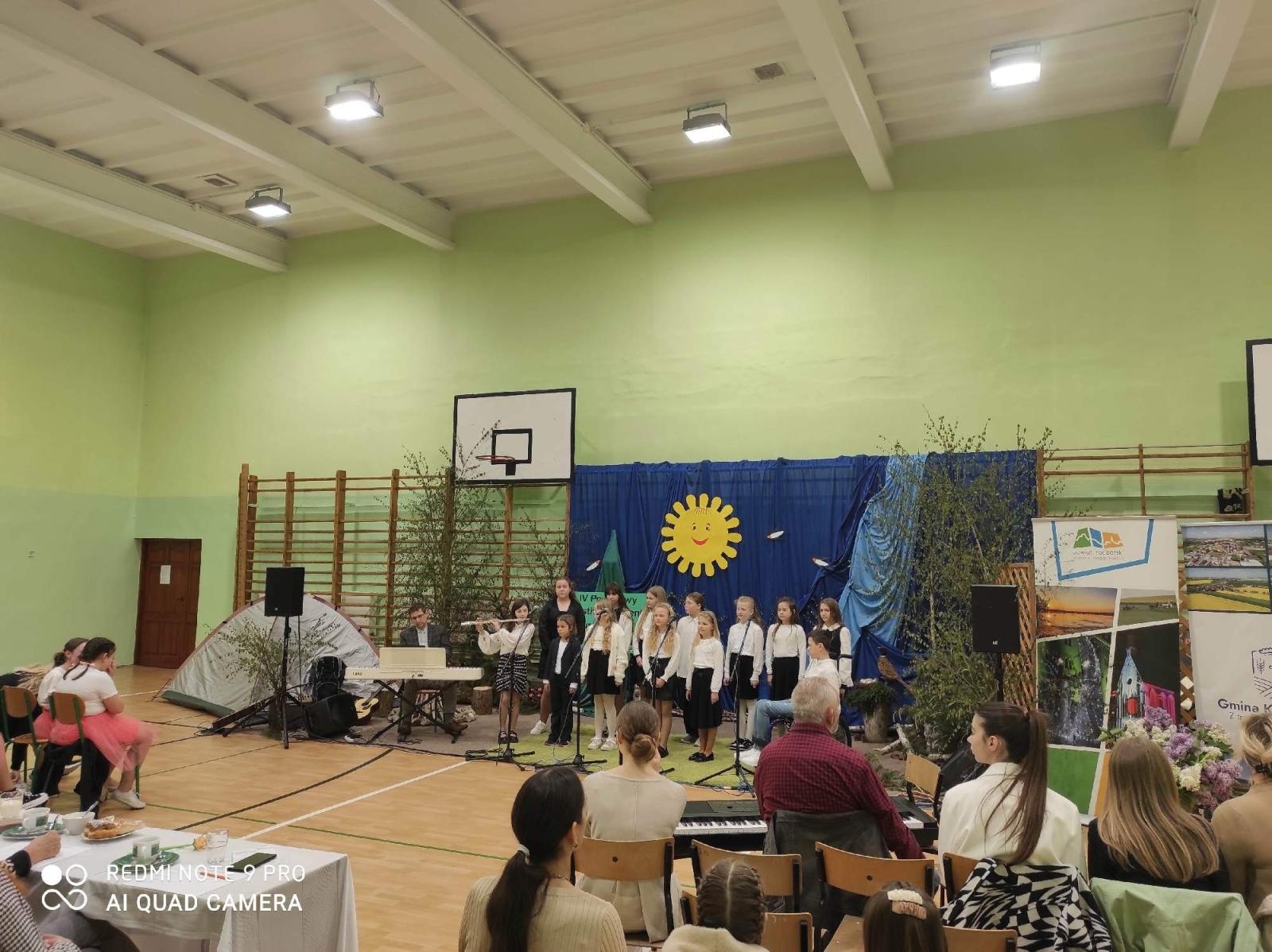 Zdjęcie w galerii na portalu naszraciborz.pl: IV edycja Powiatowego Festiwalu Piosenki Turystycznej, Harcerskiej i Patriotycznej za nami wiadomości z regionu