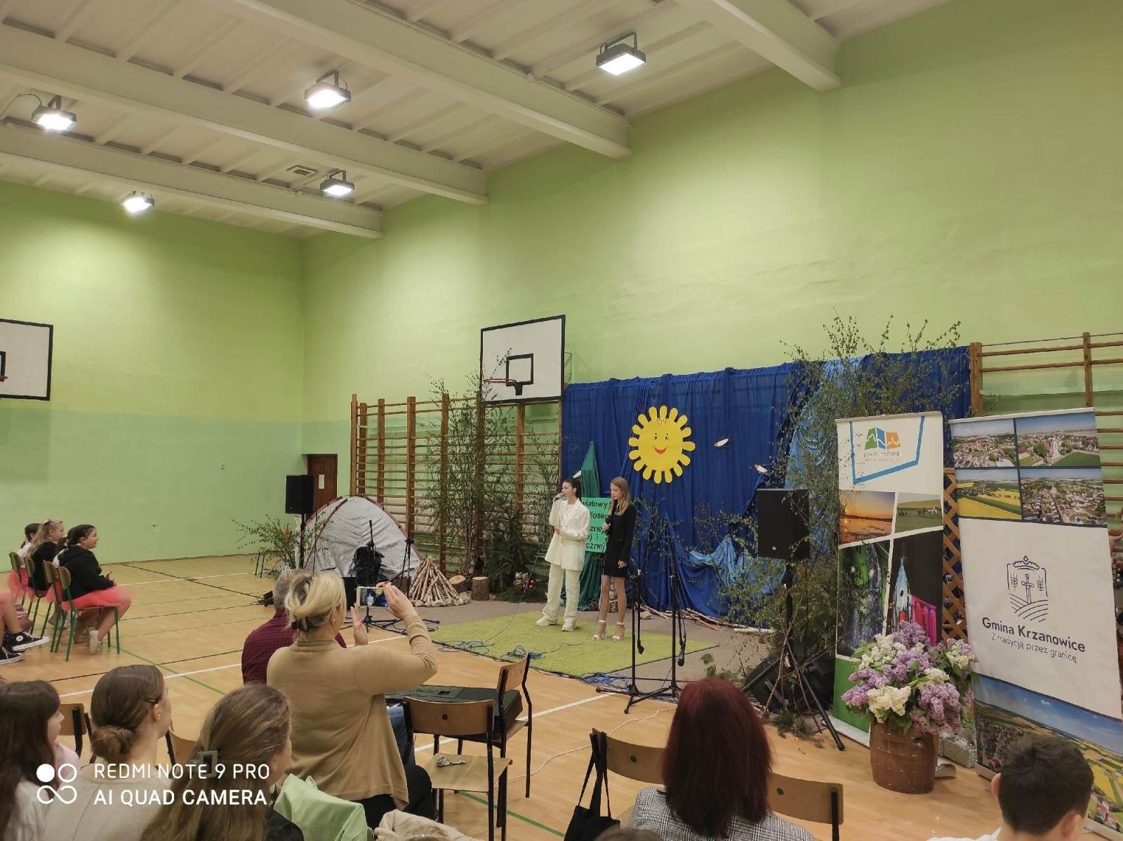 Zdjęcie w galerii na portalu naszraciborz.pl: IV edycja Powiatowego Festiwalu Piosenki Turystycznej, Harcerskiej i Patriotycznej za nami wiadomości z regionu