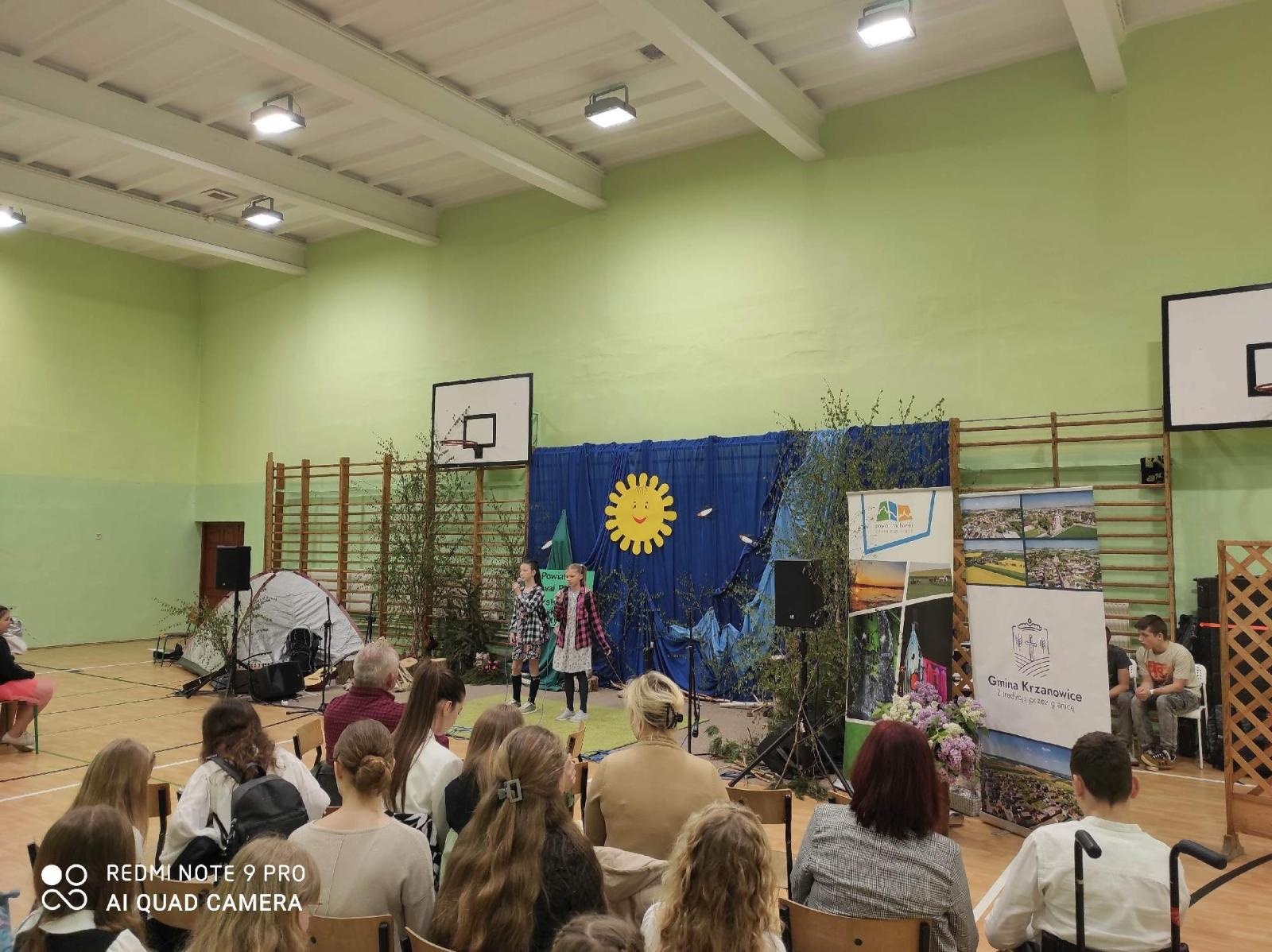 Zdjęcie w galerii na portalu naszraciborz.pl: IV edycja Powiatowego Festiwalu Piosenki Turystycznej, Harcerskiej i Patriotycznej za nami wiadomości z regionu