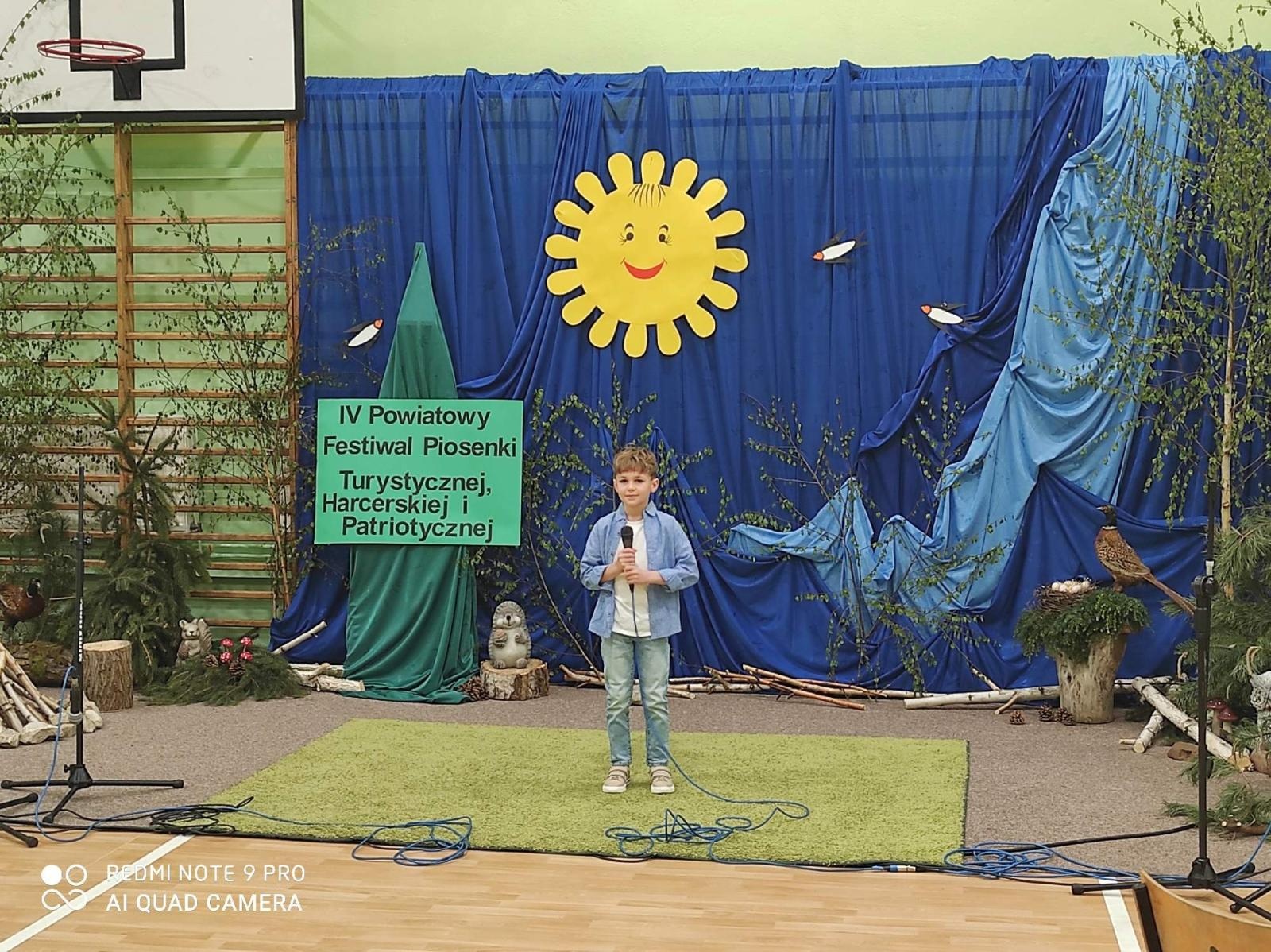 Zdjęcie w galerii na portalu naszraciborz.pl: IV edycja Powiatowego Festiwalu Piosenki Turystycznej, Harcerskiej i Patriotycznej za nami wiadomości z regionu