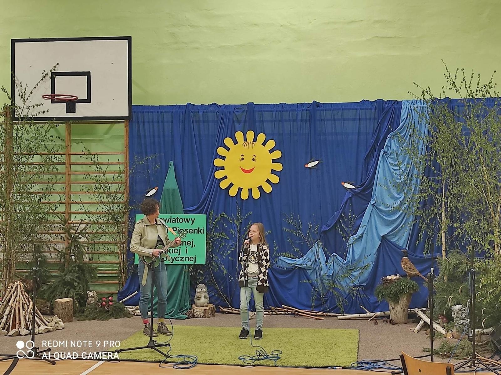 Zdjęcie w galerii na portalu naszraciborz.pl: IV edycja Powiatowego Festiwalu Piosenki Turystycznej, Harcerskiej i Patriotycznej za nami wiadomości z regionu