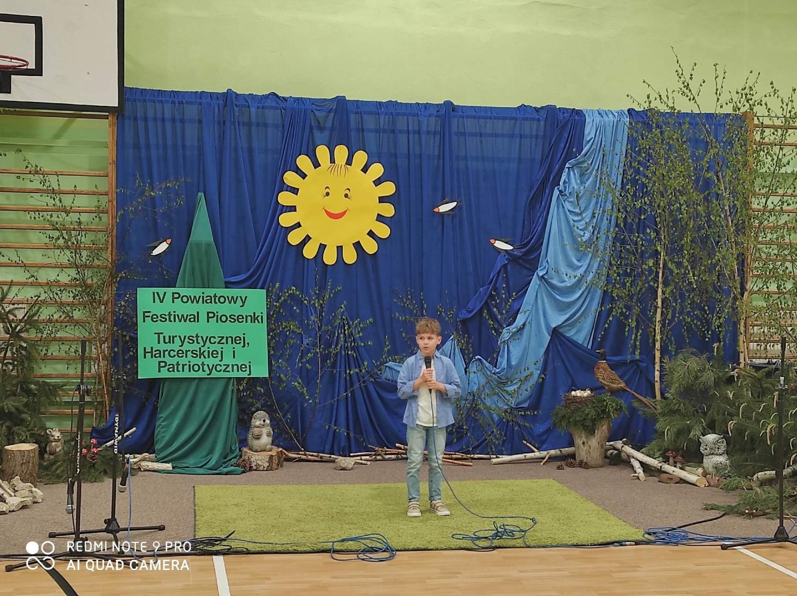 Zdjęcie w galerii na portalu naszraciborz.pl: IV edycja Powiatowego Festiwalu Piosenki Turystycznej, Harcerskiej i Patriotycznej za nami wiadomości z regionu