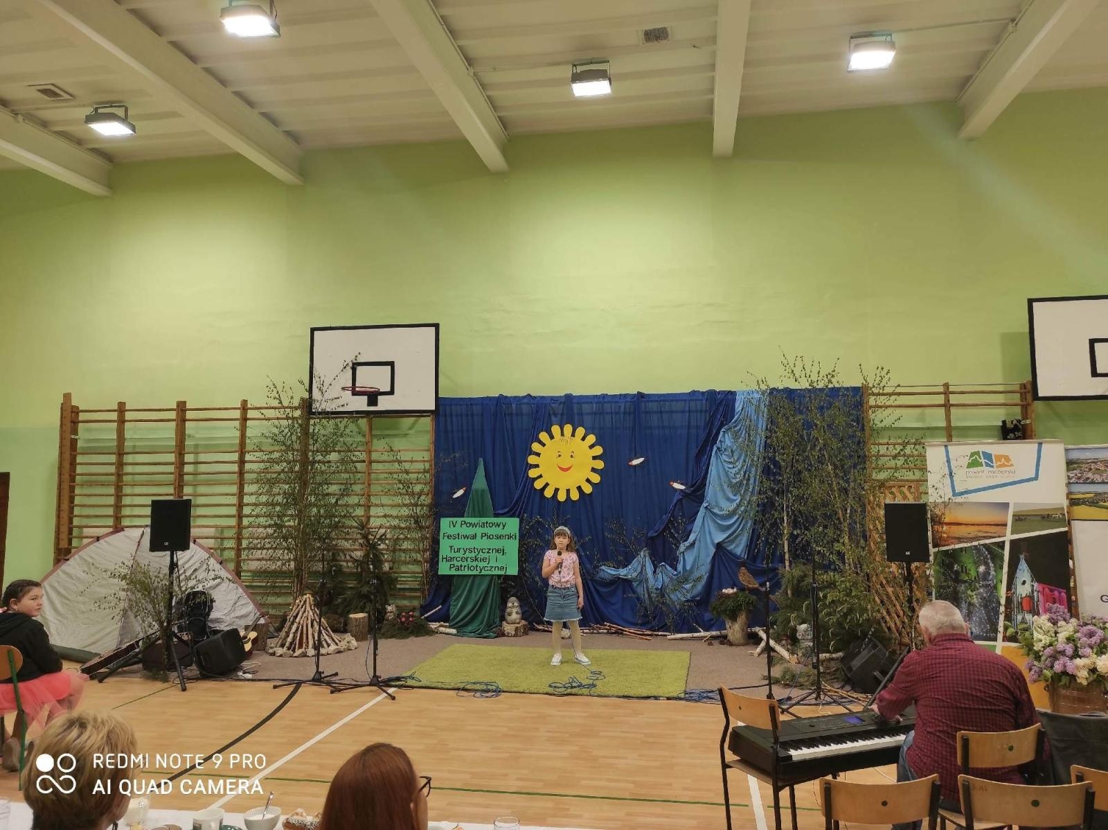 Zdjęcie w galerii na portalu naszraciborz.pl: IV edycja Powiatowego Festiwalu Piosenki Turystycznej, Harcerskiej i Patriotycznej za nami wiadomości z regionu