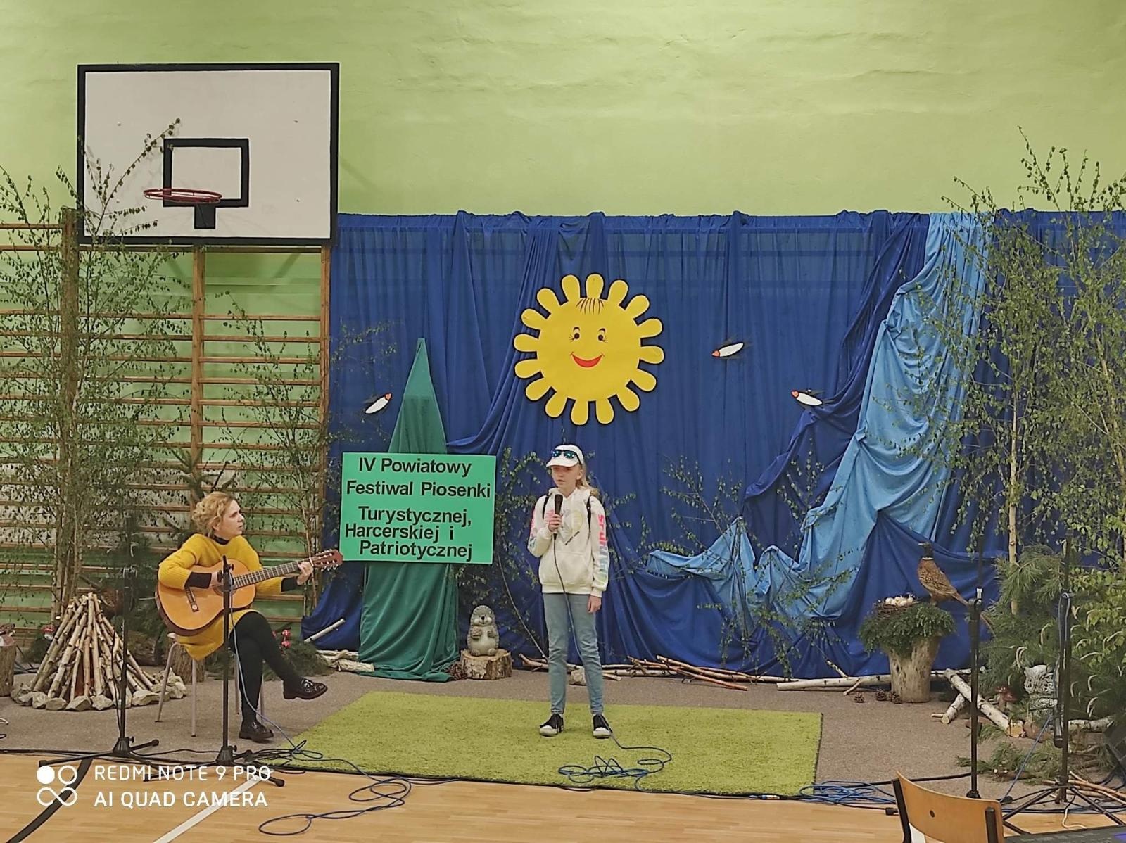 Zdjęcie w galerii na portalu naszraciborz.pl: IV edycja Powiatowego Festiwalu Piosenki Turystycznej, Harcerskiej i Patriotycznej za nami wiadomości z regionu