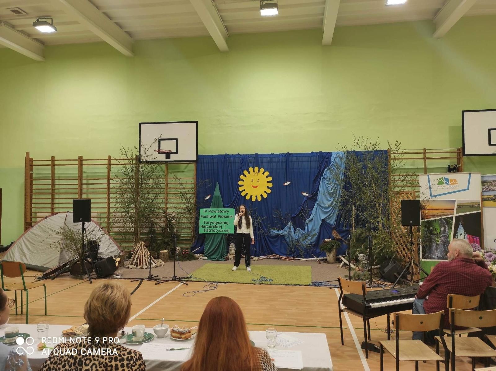 Zdjęcie w galerii na portalu naszraciborz.pl: IV edycja Powiatowego Festiwalu Piosenki Turystycznej, Harcerskiej i Patriotycznej za nami wiadomości z regionu