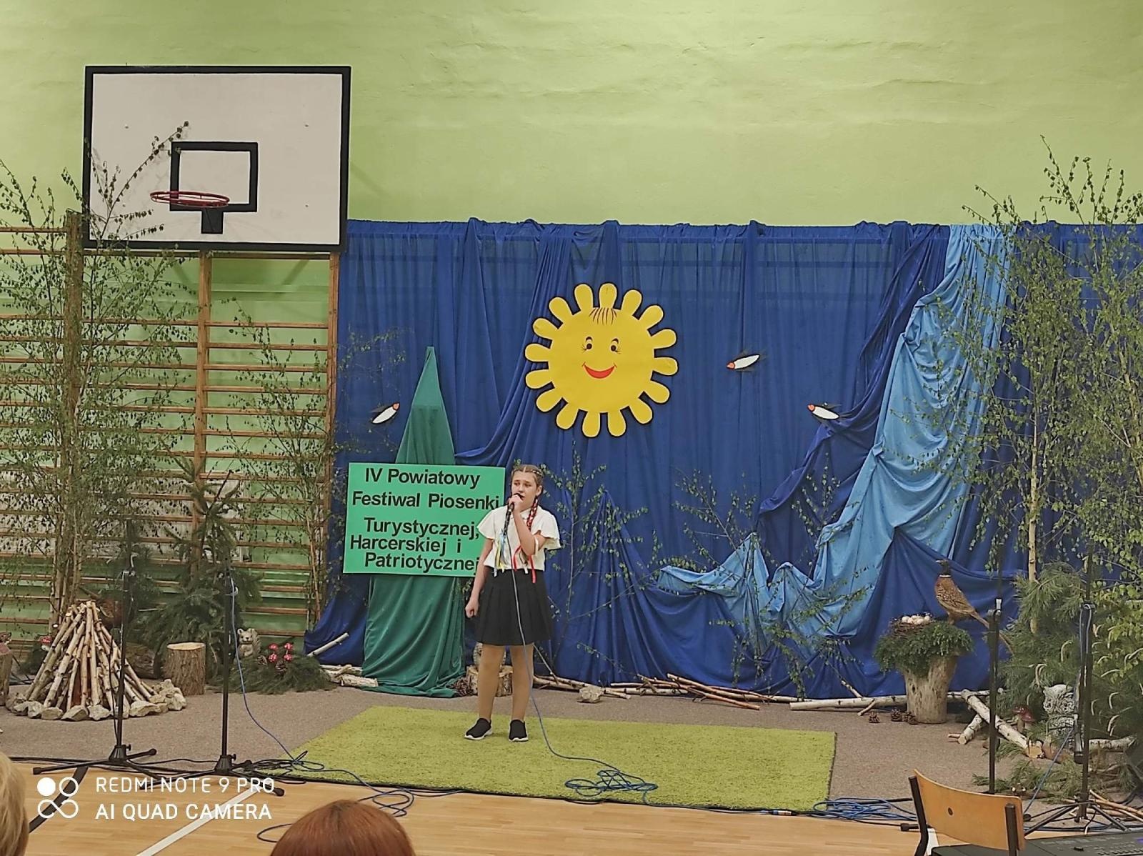 Zdjęcie w galerii na portalu naszraciborz.pl: IV edycja Powiatowego Festiwalu Piosenki Turystycznej, Harcerskiej i Patriotycznej za nami wiadomości z regionu