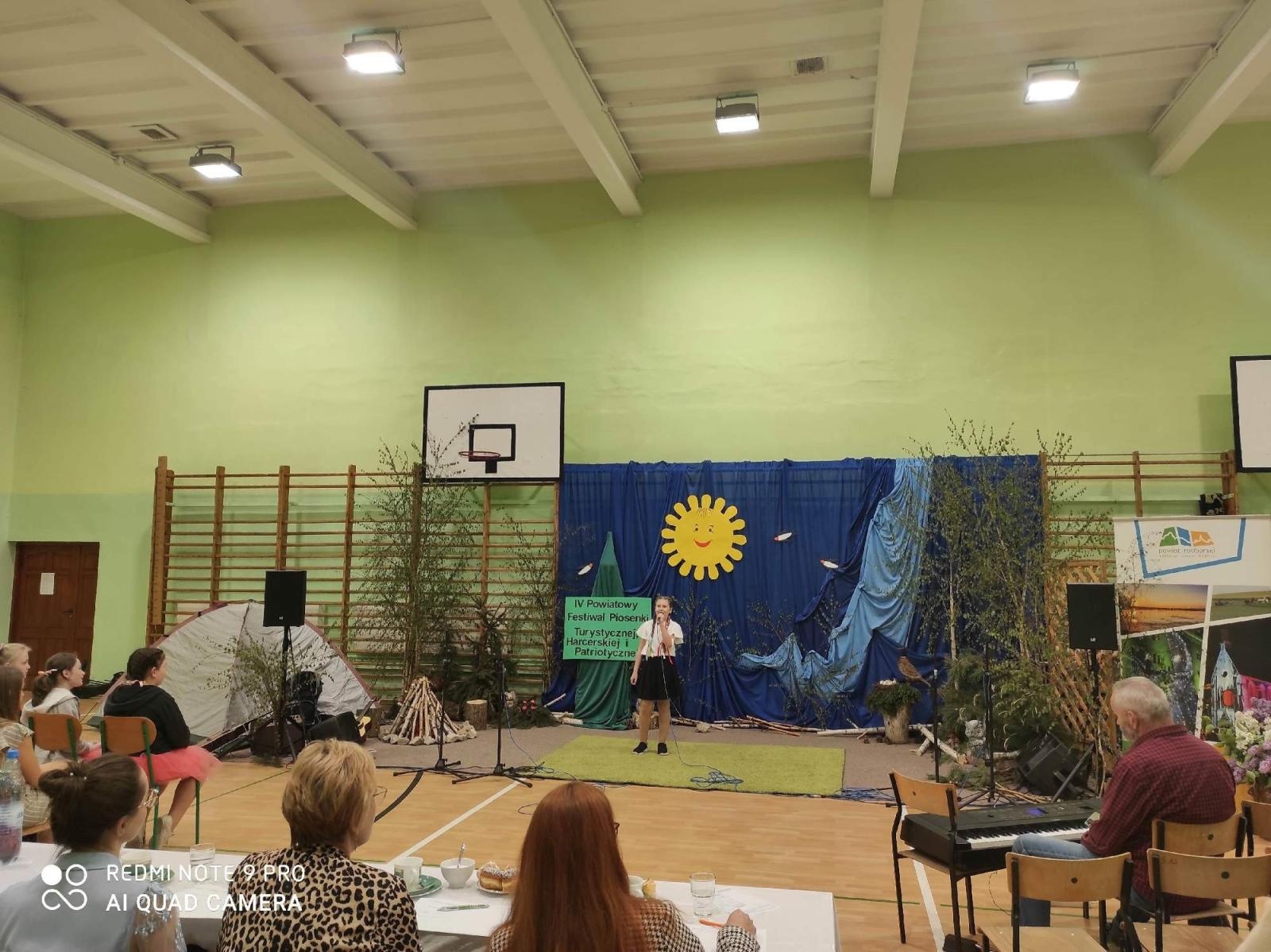 Zdjęcie w galerii na portalu naszraciborz.pl: IV edycja Powiatowego Festiwalu Piosenki Turystycznej, Harcerskiej i Patriotycznej za nami wiadomości z regionu