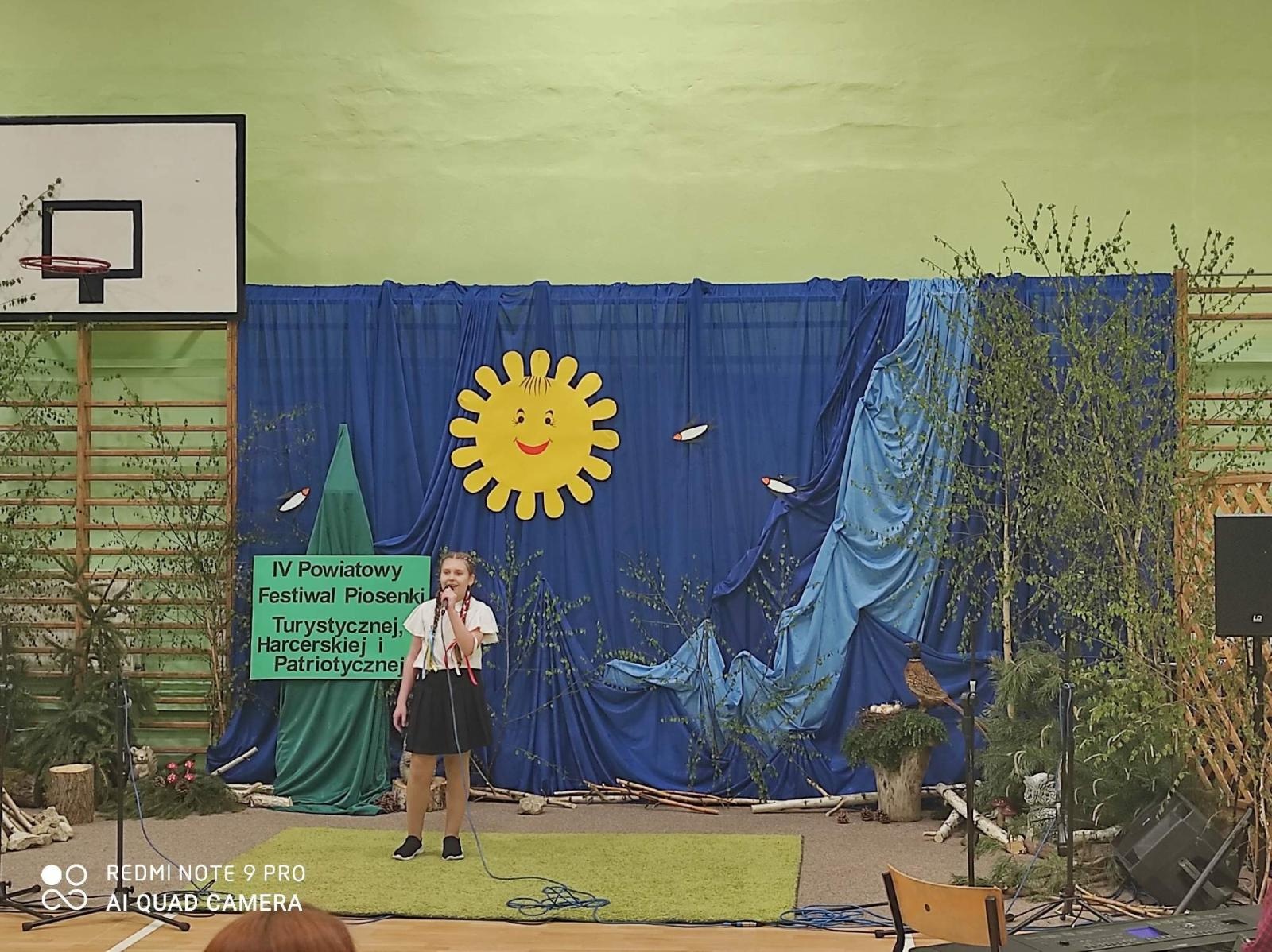 Zdjęcie w galerii na portalu naszraciborz.pl: IV edycja Powiatowego Festiwalu Piosenki Turystycznej, Harcerskiej i Patriotycznej za nami wiadomości z regionu