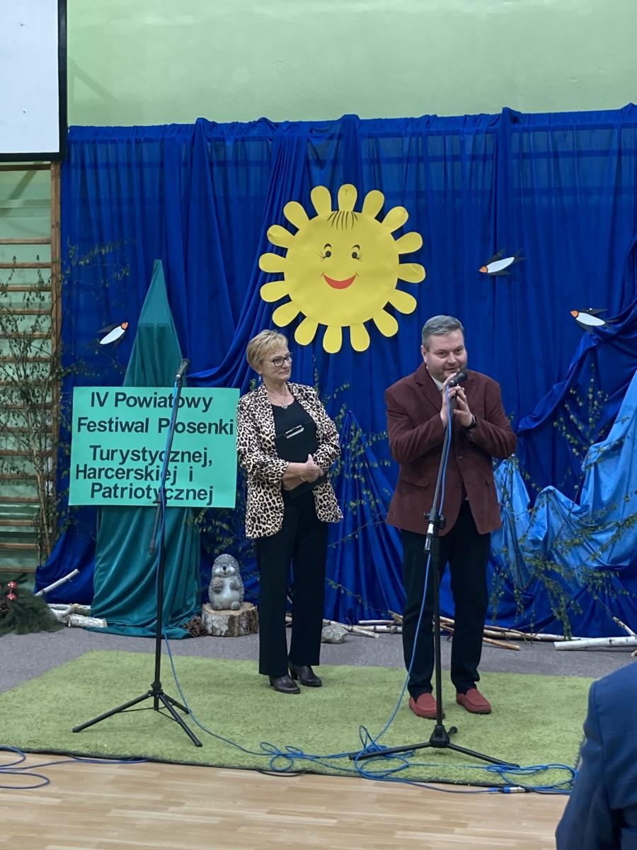 Zdjęcie w galerii na portalu naszraciborz.pl: IV edycja Powiatowego Festiwalu Piosenki Turystycznej, Harcerskiej i Patriotycznej za nami wiadomości z regionu