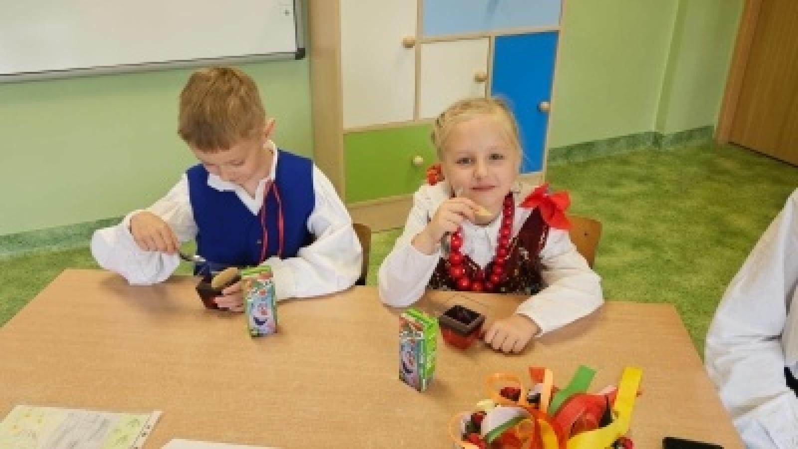 Zdjęcie w galerii na portalu naszraciborz.pl: Międzyprzedszkolny konkurs regionalny wiadomości z regionu