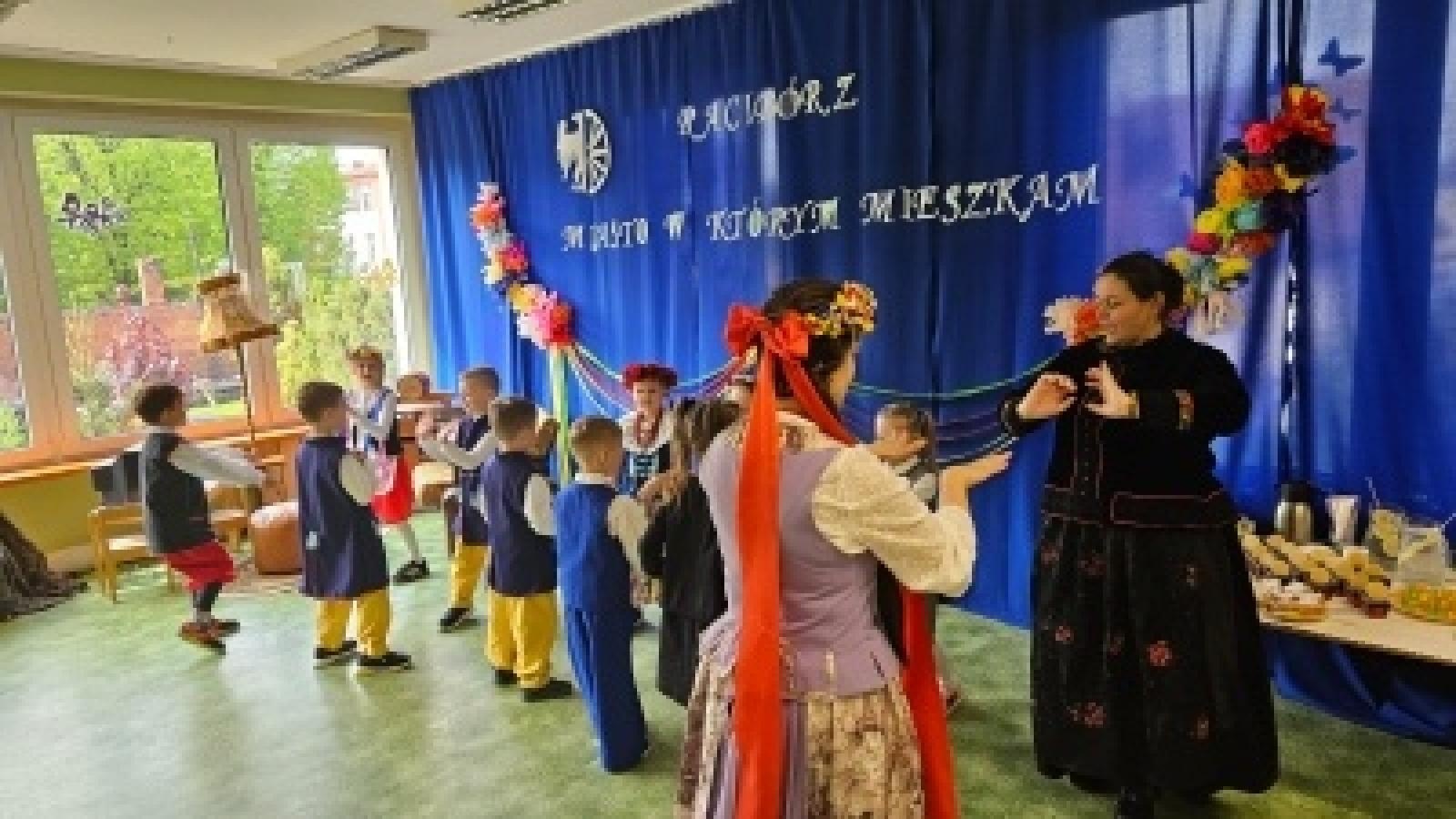 Zdjęcie w galerii na portalu naszraciborz.pl: Międzyprzedszkolny konkurs regionalny wiadomości z regionu