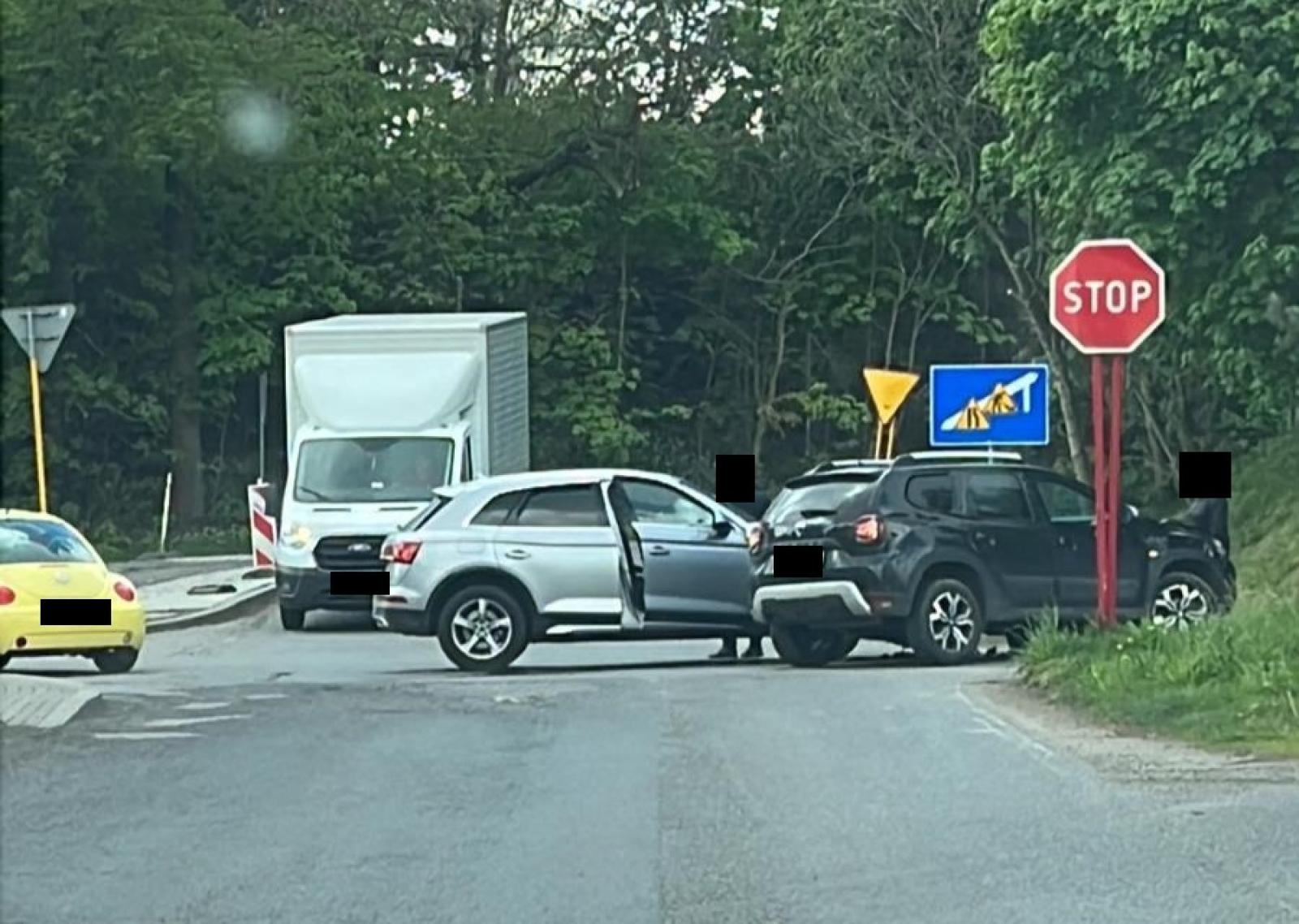 Zdjęcie w galerii na portalu naszraciborz.pl: Skrzyżowanie w Pawłowie znów dało o sobie znać wiadomości z regionu