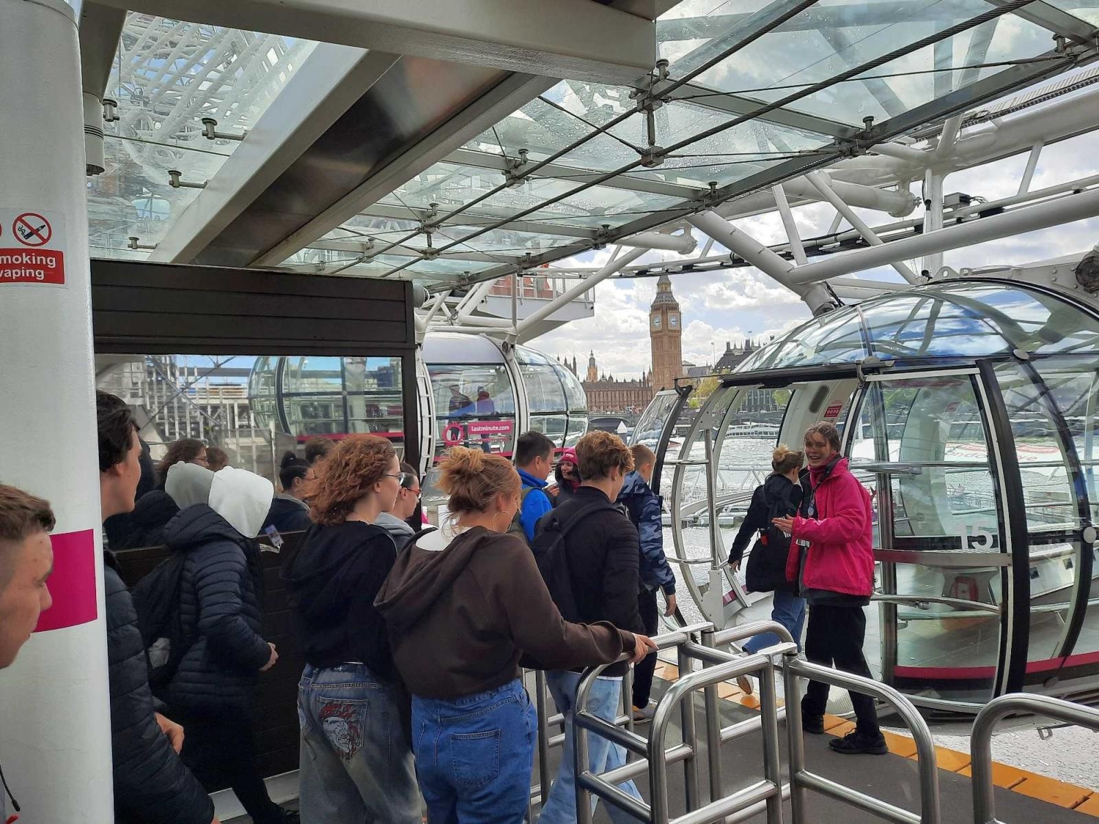 Zdjęcie w galerii na portalu naszraciborz.pl: Perły i Tajemnice Miasta na Tamizie, czyli Mechanik zwiedzał Londyn wiadomości z regionu