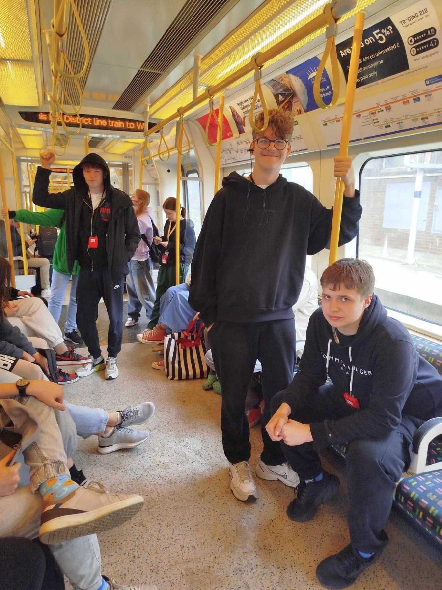 Zdjęcie w galerii na portalu naszraciborz.pl: Perły i Tajemnice Miasta na Tamizie, czyli Mechanik zwiedzał Londyn wiadomości z regionu