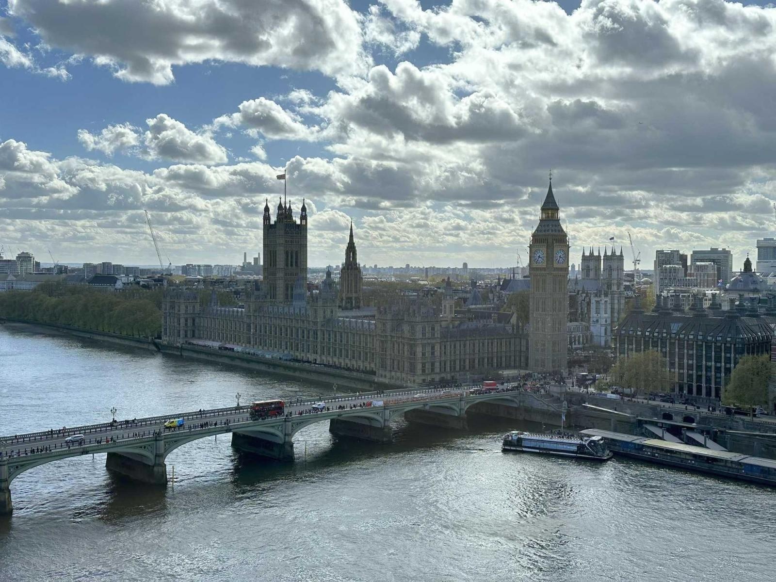Zdjęcie w galerii na portalu naszraciborz.pl: Perły i Tajemnice Miasta na Tamizie, czyli Mechanik zwiedzał Londyn wiadomości z regionu