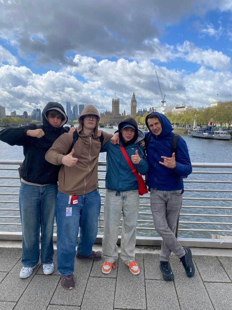 Zdjęcie w galerii na portalu naszraciborz.pl: Perły i Tajemnice Miasta na Tamizie, czyli Mechanik zwiedzał Londyn wiadomości z regionu