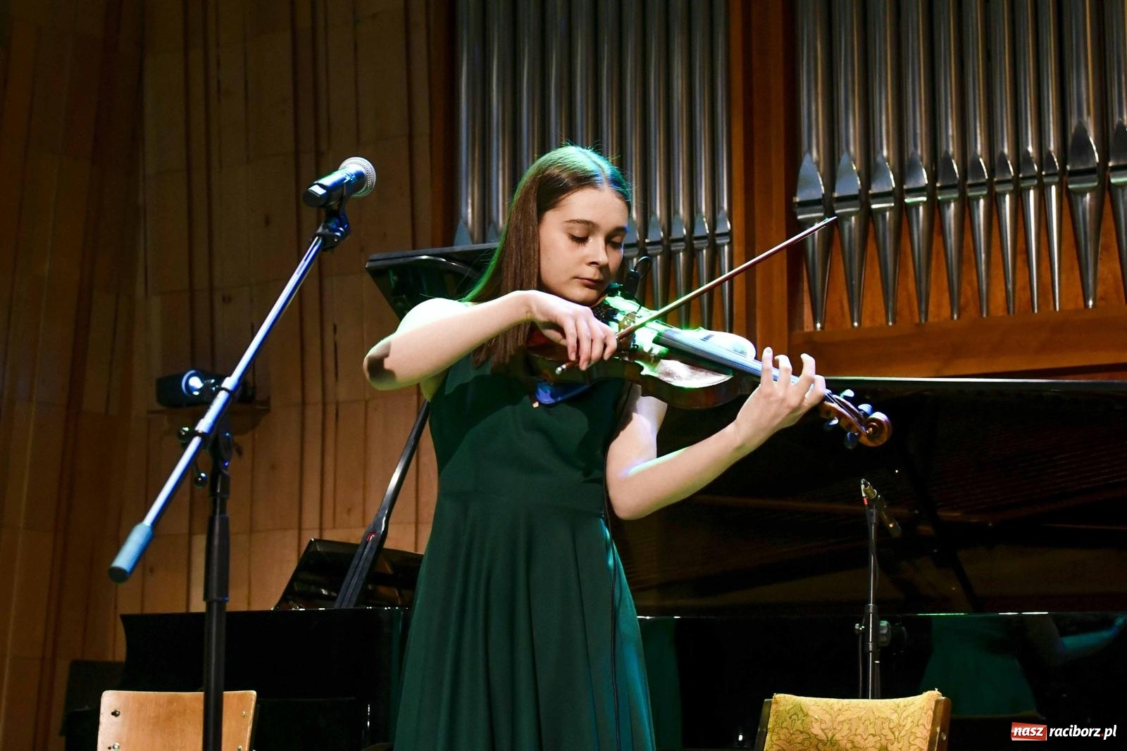 Zdjęcie w galerii na portalu naszraciborz.pl: Jubileuszowa edycja konkursu piosenki hiszpańskiej w Raciborzu [FOTO i WIDEO]  wiadomości z regionu