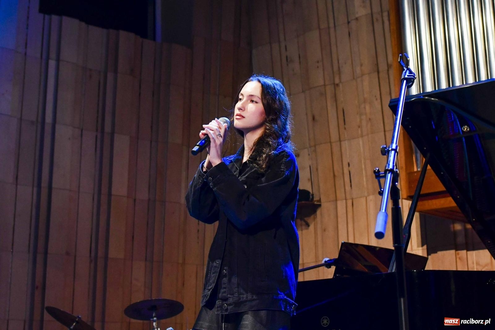 Zdjęcie w galerii na portalu naszraciborz.pl: Jubileuszowa edycja konkursu piosenki hiszpańskiej w Raciborzu [FOTO i WIDEO]  wiadomości z regionu