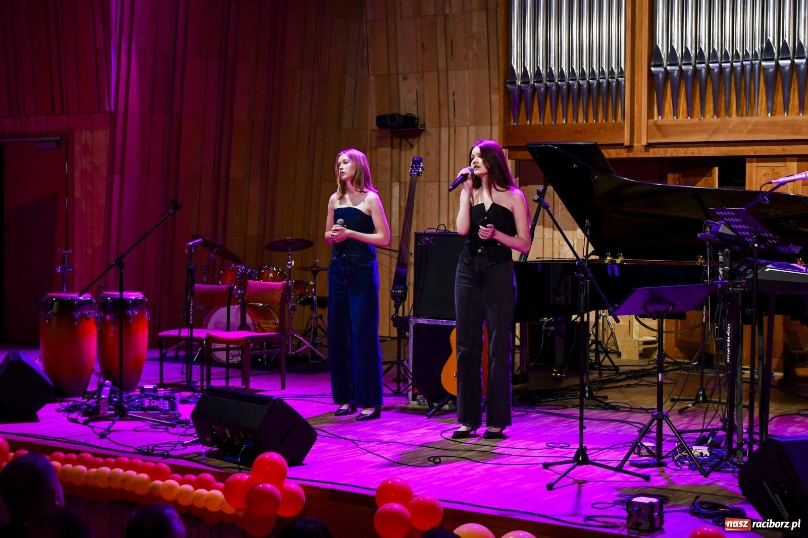 Zdjęcie w galerii na portalu naszraciborz.pl: Jubileuszowa edycja konkursu piosenki hiszpańskiej w Raciborzu [FOTO i WIDEO]  wiadomości z regionu